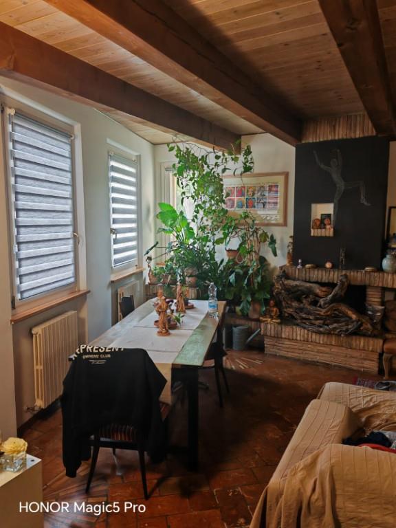 casa indipendente in vendita a Pesaro in zona Candelara