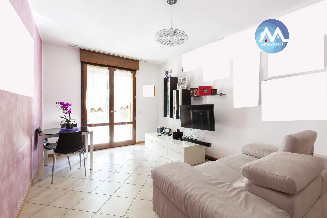appartamento in vendita a Pesaro in zona Centro Città
