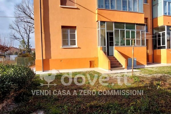 appartamento in vendita a Pesaro in zona Mare