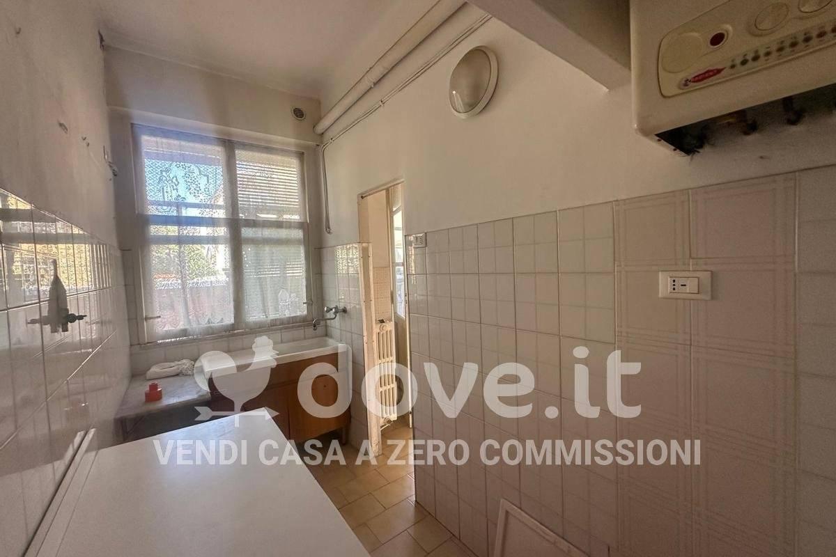 appartamento in vendita a Pesaro in zona Centro Città