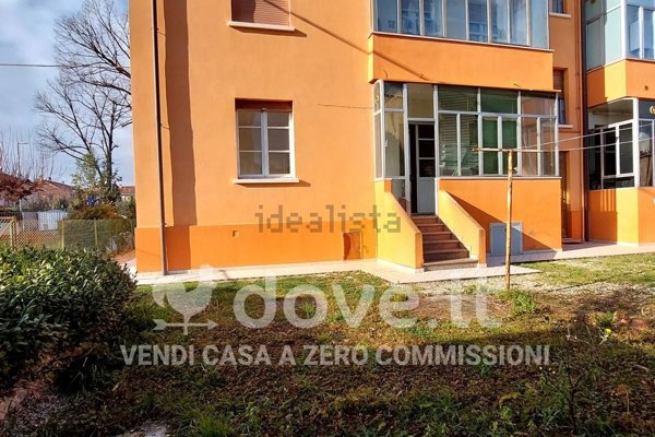 appartamento in vendita a Pesaro in zona Mare