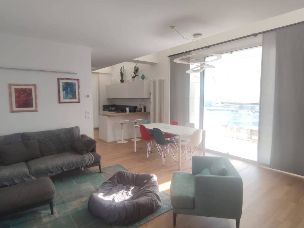 appartamento in vendita a Pesaro in zona Soria