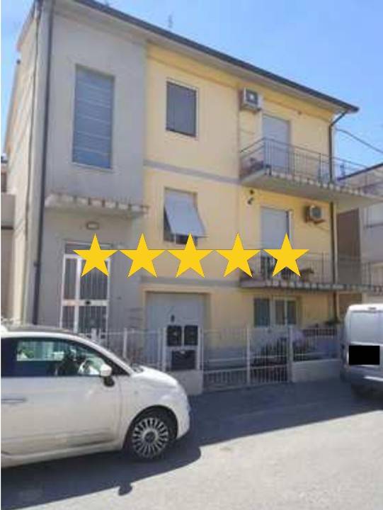 appartamento in vendita a Pesaro in zona Villa Fastiggi