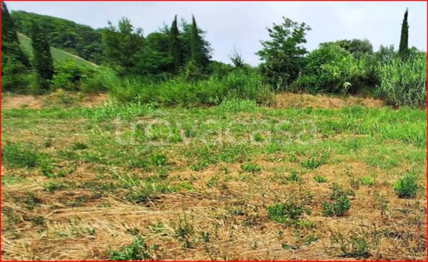 terreno edificabile in vendita a Pesaro in zona Vismara