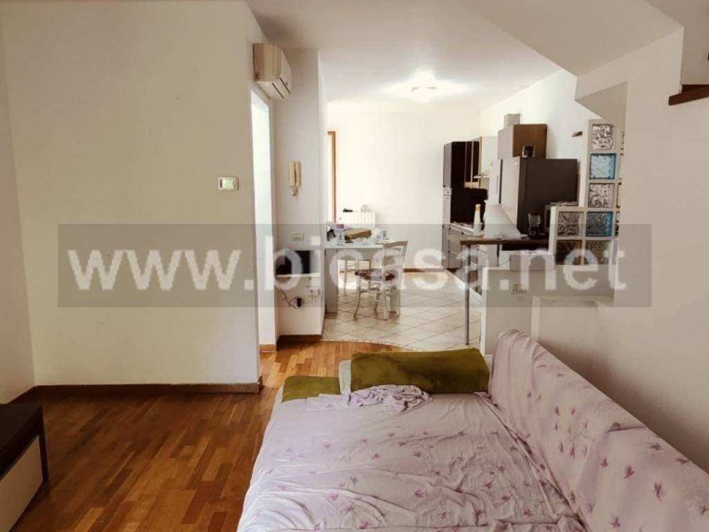 casa indipendente in vendita a Pesaro in zona Borgo Santa Maria