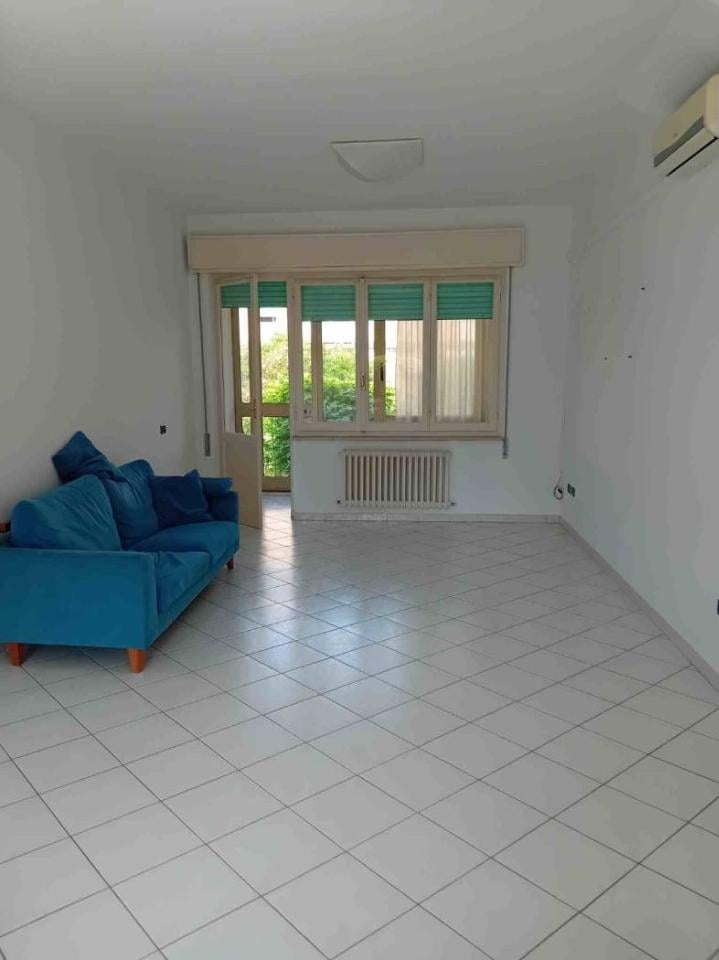 casa indipendente in vendita a Pesaro