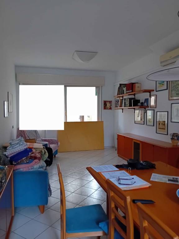casa indipendente in vendita a Pesaro