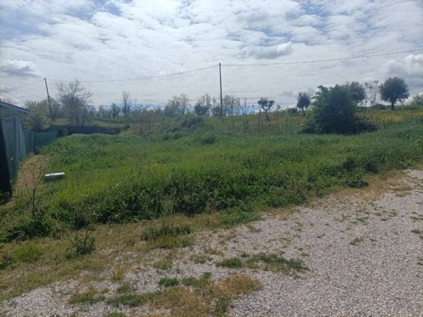 casa semindipendente in vendita a Pesaro in zona Santa Maria dell'Arzilla