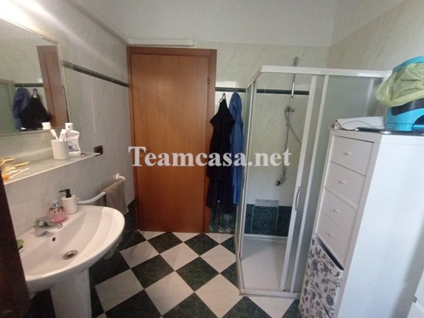 casa indipendente in vendita a Pesaro in zona Villa Ceccolini
