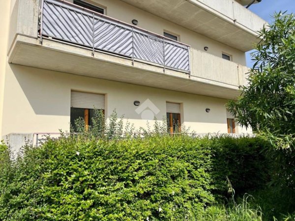 appartamento in vendita a Pesaro in zona Muraglia