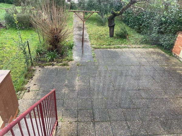 casa indipendente in vendita a Pesaro in zona Santa Veneranda
