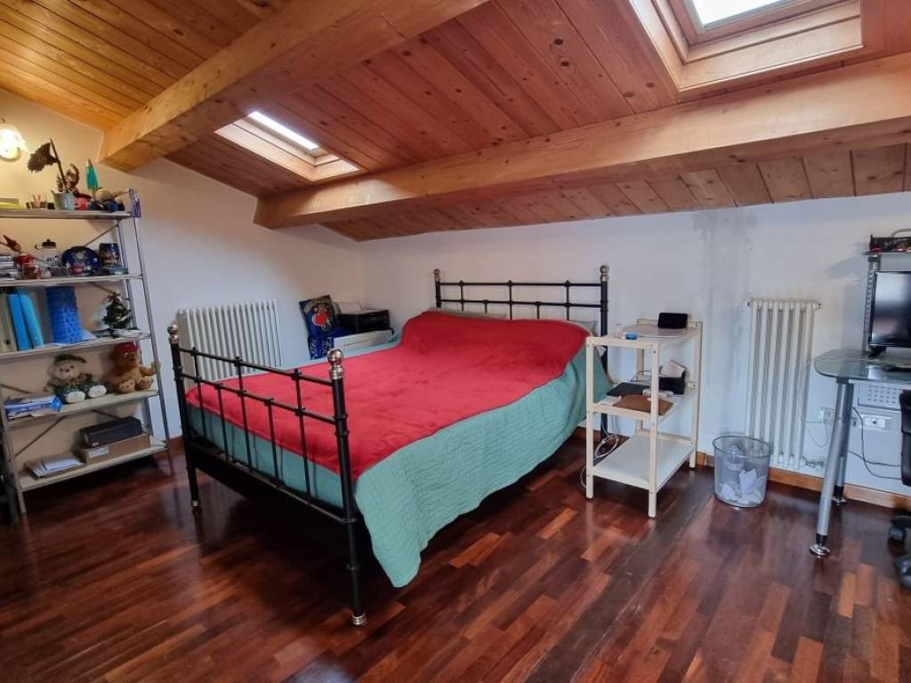 appartamento in vendita a Pesaro in zona Soria