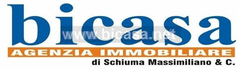ufficio in vendita a Pesaro in zona Pantano