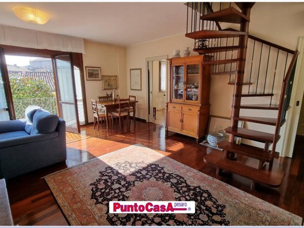 appartamento in vendita a Pesaro in zona Centro Città