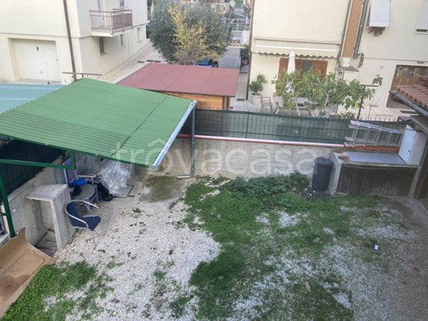 appartamento in vendita a Pesaro in zona Loreto