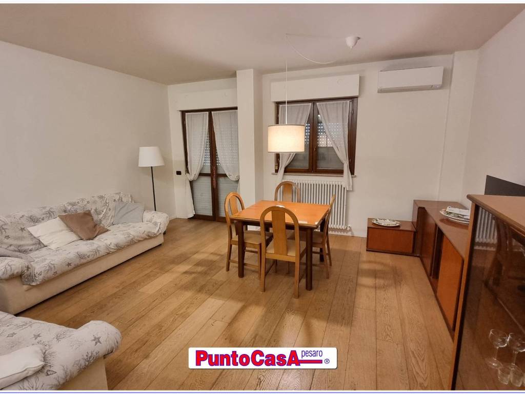 appartamento in vendita a Pesaro in zona Centro Città