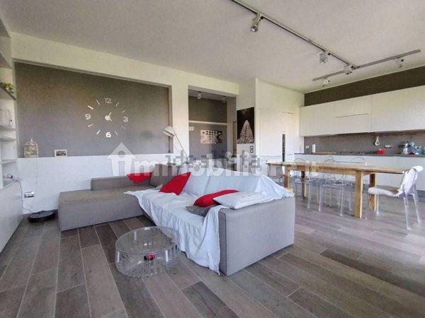appartamento in vendita a Pesaro in zona Mare