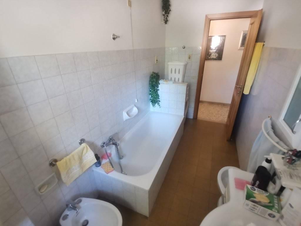 appartamento in vendita a Pesaro in zona Novilara