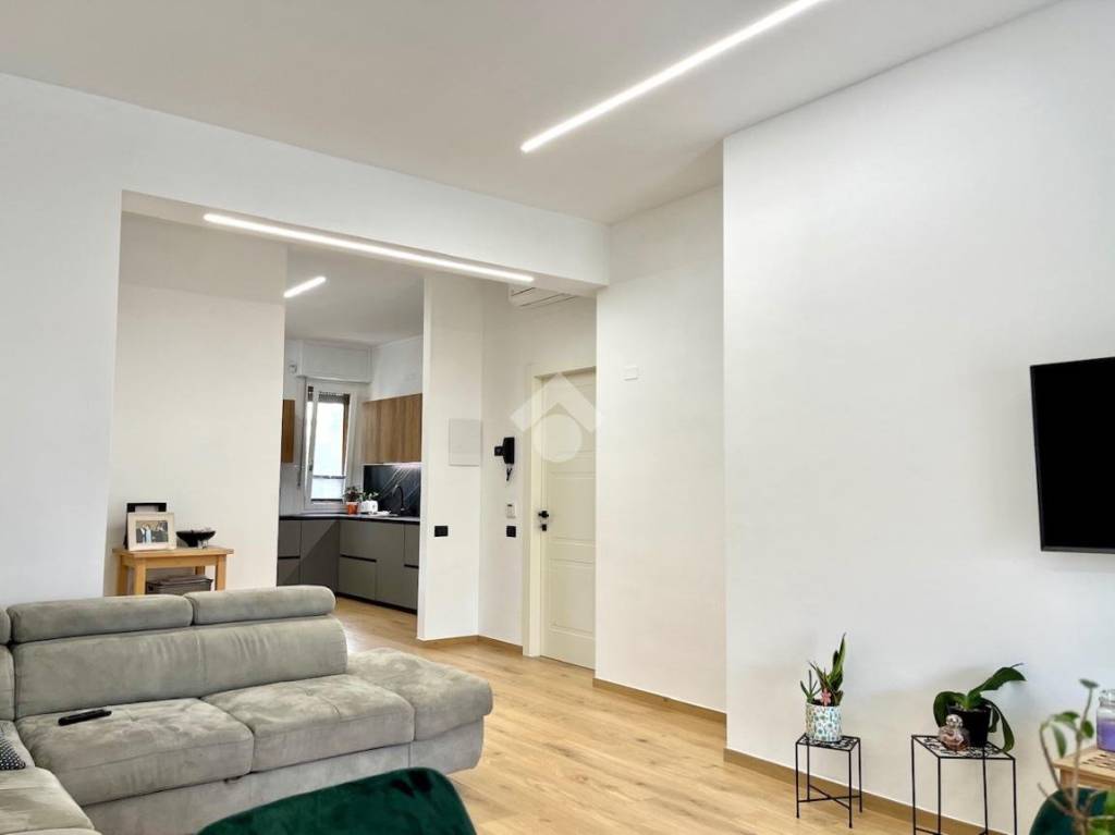 casa indipendente in vendita a Pesaro in zona Pantano