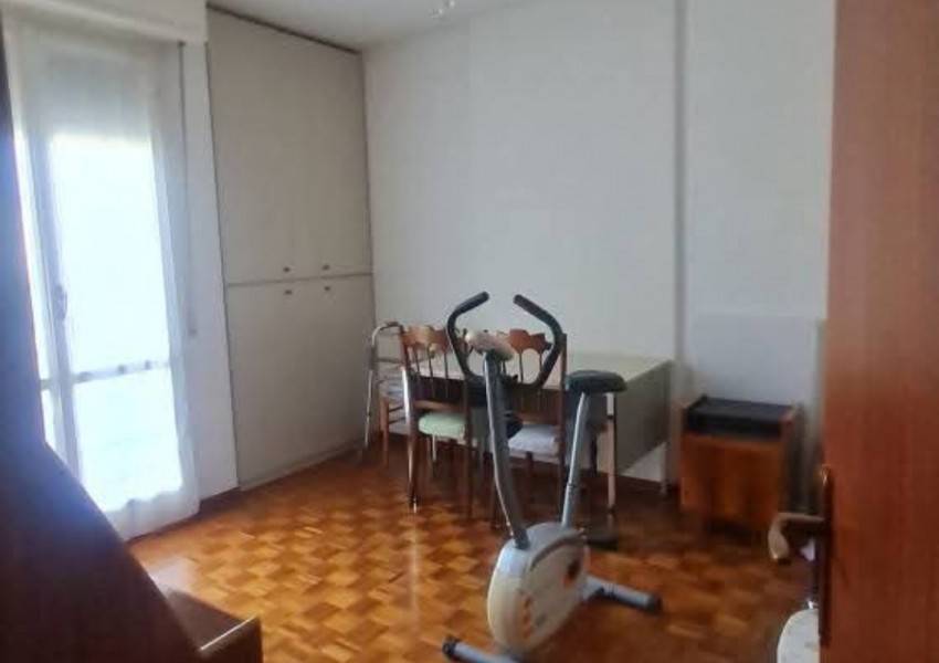 appartamento in vendita a Pesaro in zona Santa Veneranda