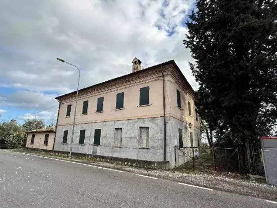 casa indipendente in vendita a Pesaro in zona Ginestreto