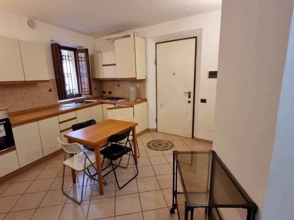 appartamento in vendita a Pesaro in zona Centro Città