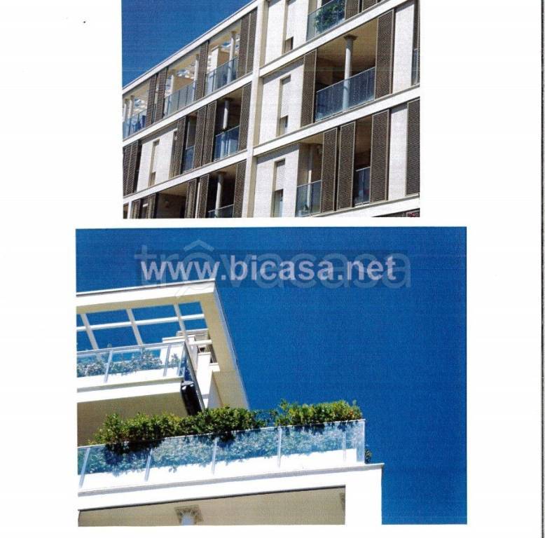 appartamento in vendita a Pesaro in zona Mare