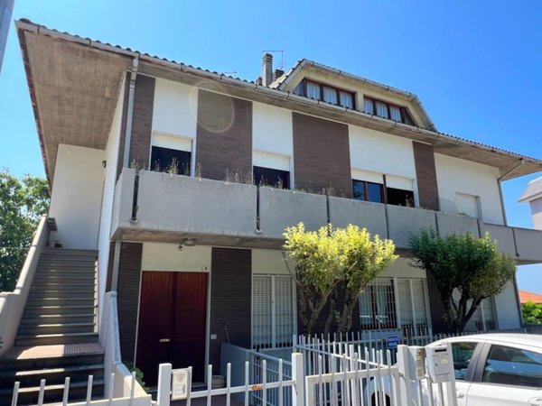 appartamento in vendita a Pesaro in zona Muraglia