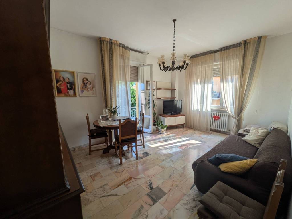 appartamento in vendita a Pesaro in zona Soria