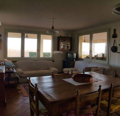 casa indipendente in vendita a Pesaro in zona Candelara