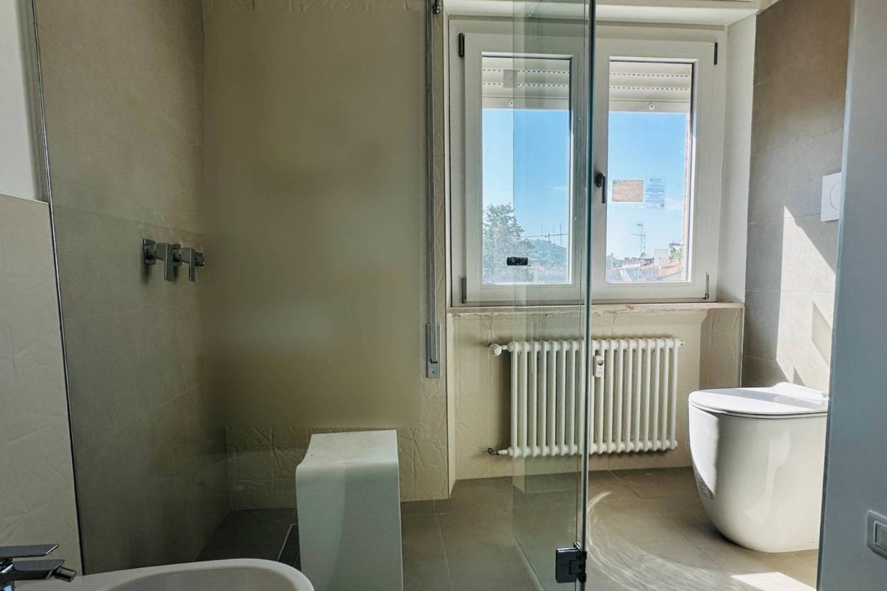 appartamento in vendita a Pesaro in zona Centro Città