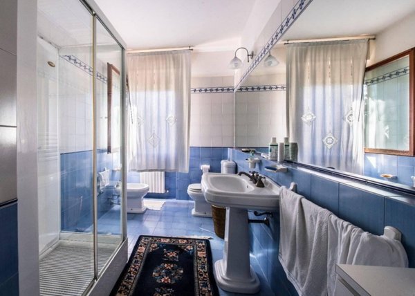 casa indipendente in vendita a Pesaro in zona Centro Città