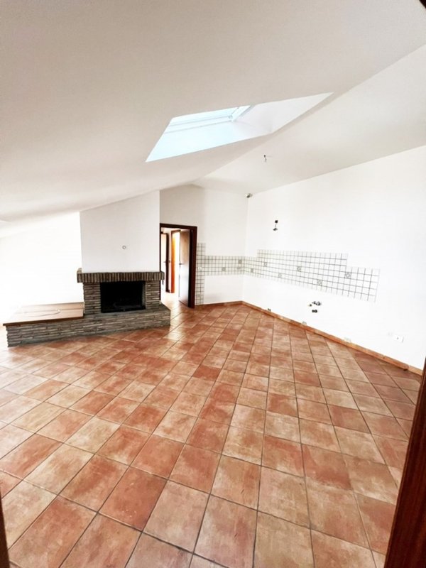appartamento in vendita a Pesaro in zona Muraglia
