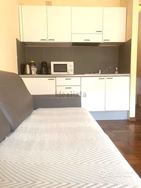 appartamento in vendita a Pesaro in zona Mare