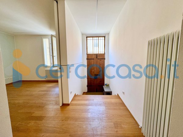 casa indipendente in vendita a Pesaro in zona Centro Città