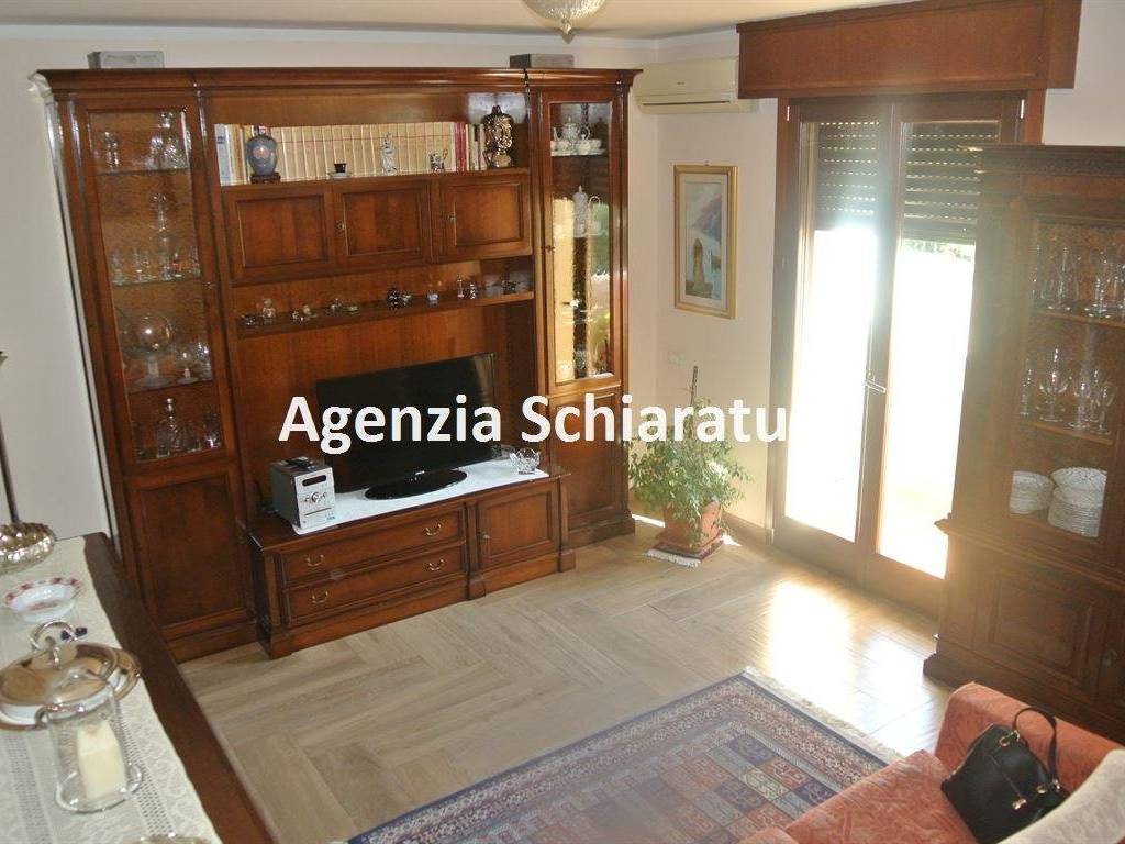 casa indipendente in vendita a Pesaro in zona Borgo Santa Maria