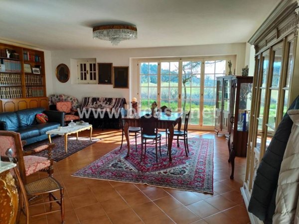 casa indipendente in vendita a Pesaro in zona Novilara