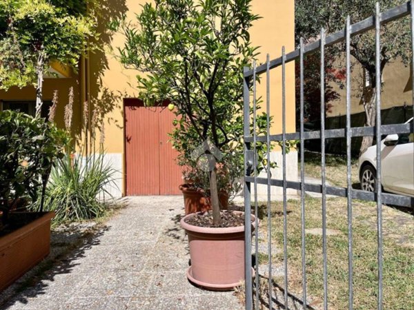 appartamento in vendita a Pesaro in zona Mare