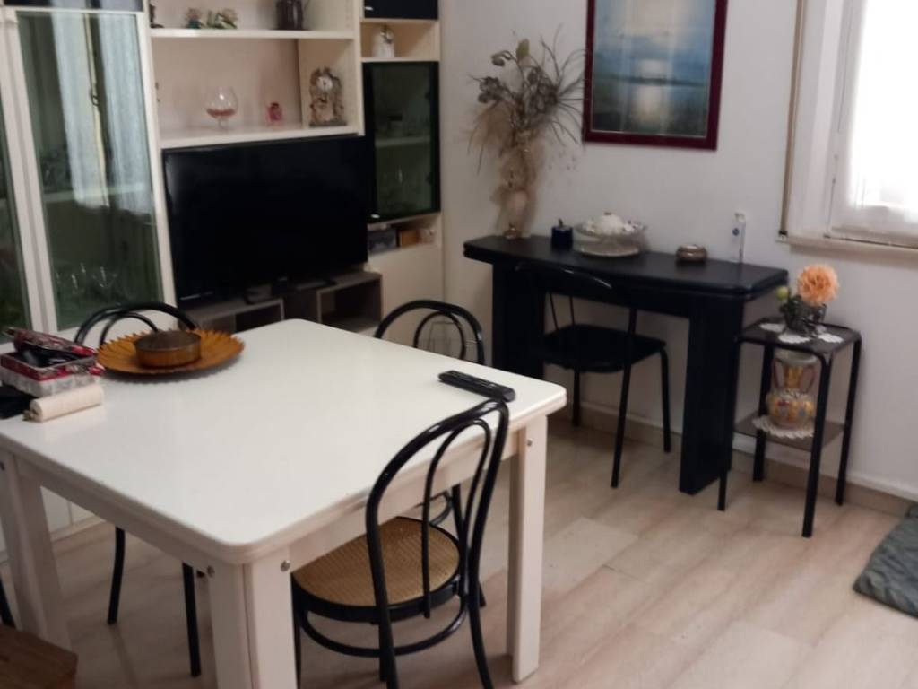 appartamento in vendita a Pesaro in zona Mare