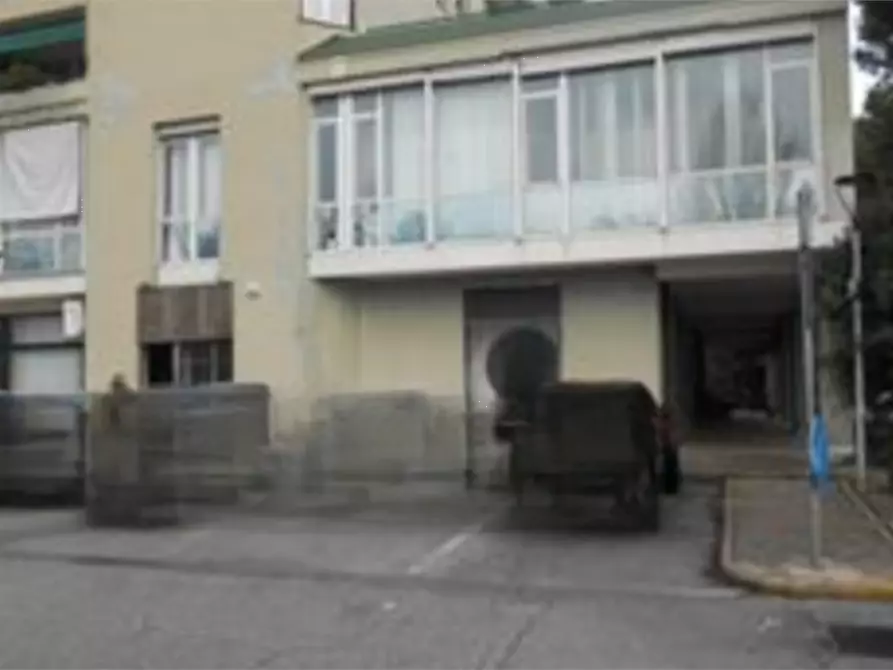 negozio in vendita a Pesaro