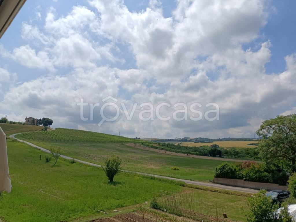 casa indipendente in vendita a Pesaro in zona Villa Ceccolini