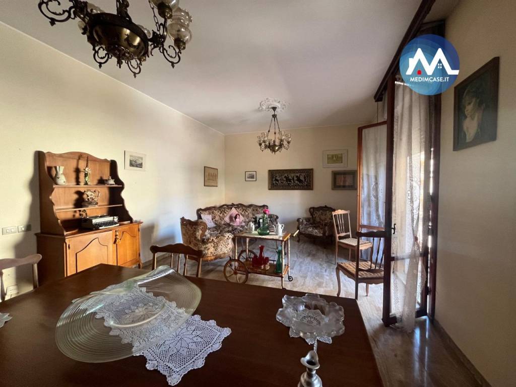 appartamento in vendita a Pesaro in zona Loreto