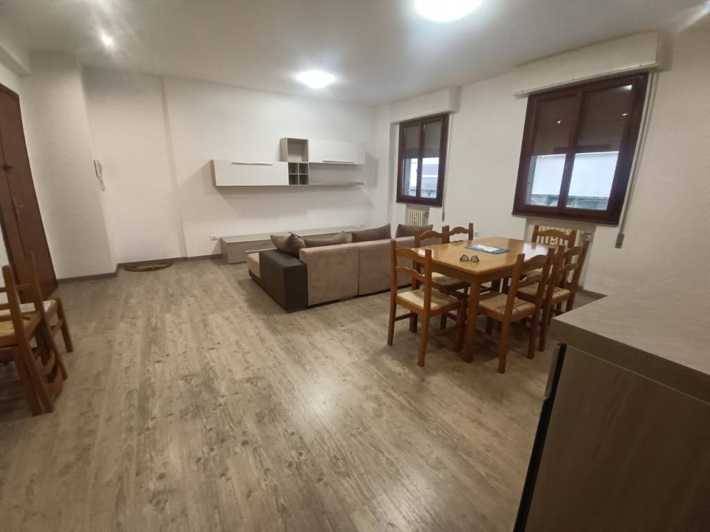 appartamento in vendita a Pesaro in zona Mare