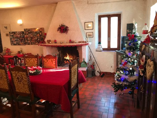 casa indipendente in vendita a Pesaro in zona Monteciccardo