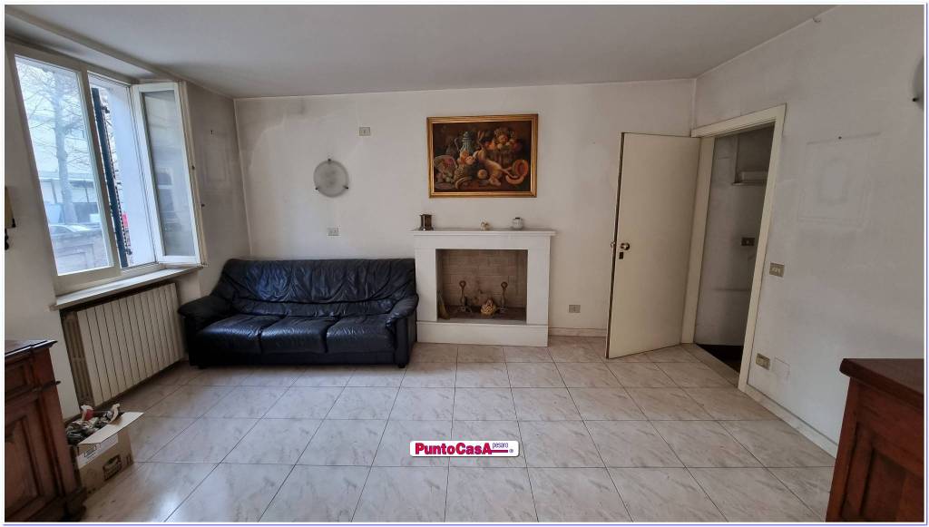 appartamento in vendita a Pesaro in zona Centro Città