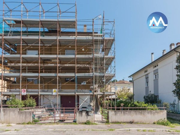 appartamento in vendita a Pesaro in zona Vismara