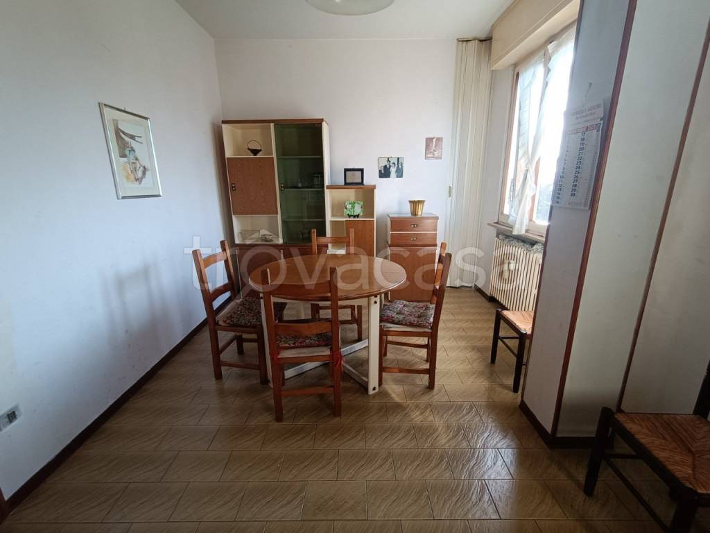 appartamento in vendita a Pesaro in zona Mare