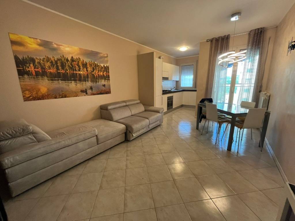 appartamento in vendita a Pesaro in zona Santa Veneranda