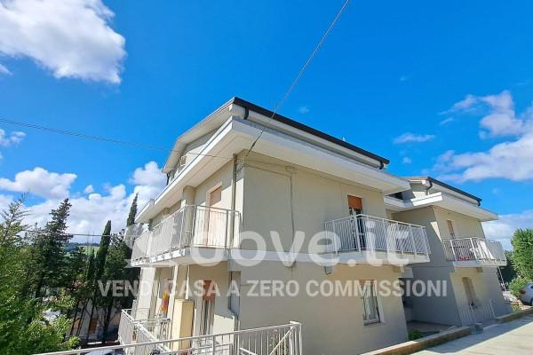 appartamento in vendita a Pesaro in zona Cattabrighe