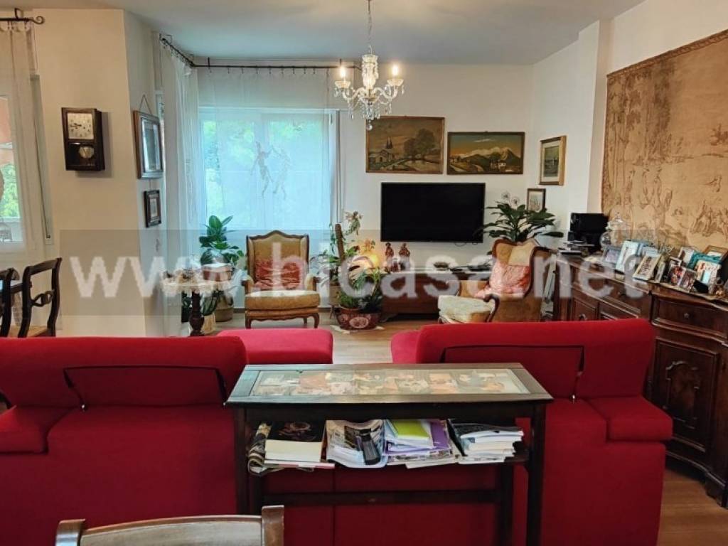 appartamento in vendita a Pesaro in zona Santa Veneranda